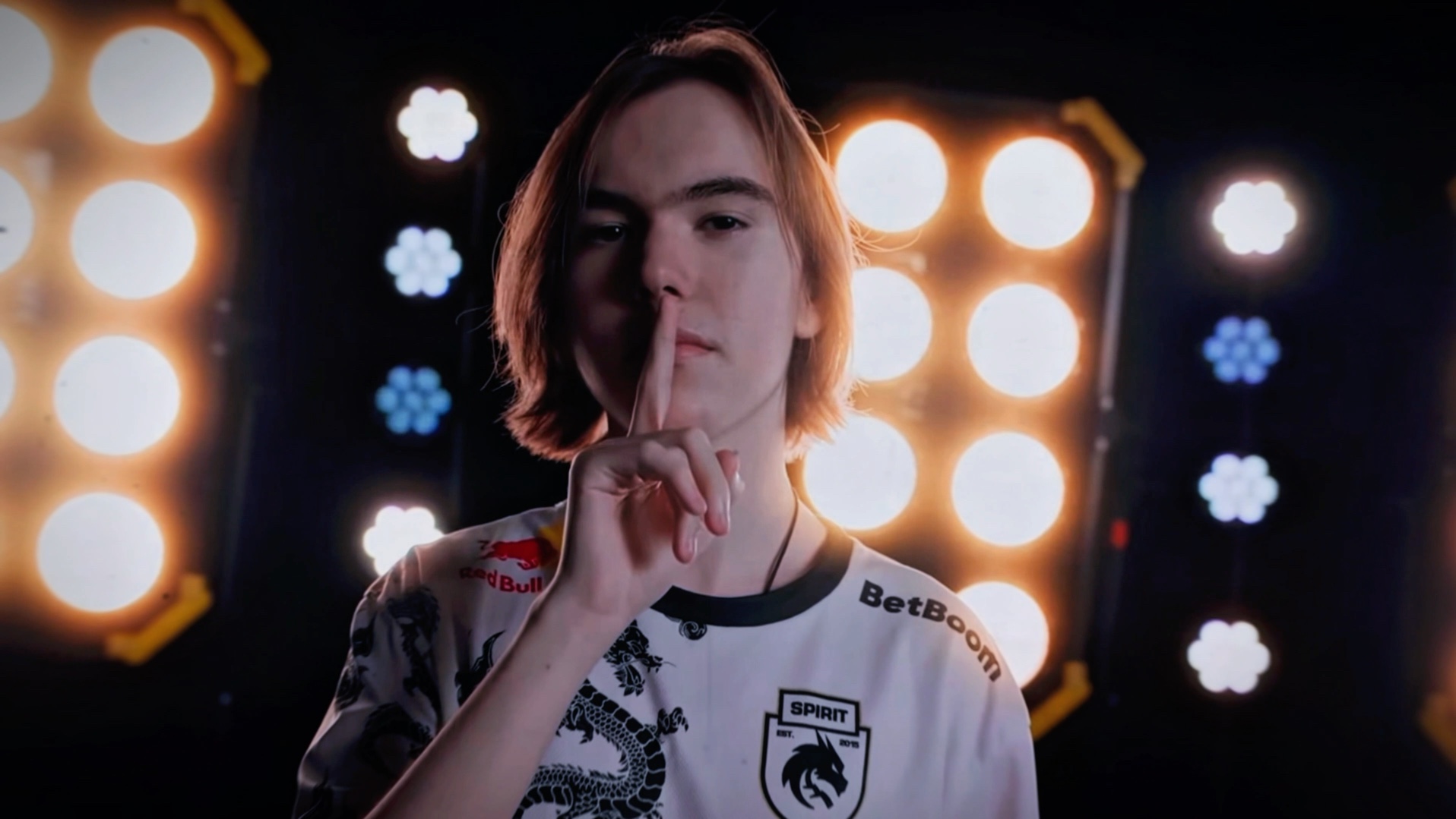 【赛后战报】旗开得胜，NIP鏖战三局2：1惊险战胜WBG拿下首胜